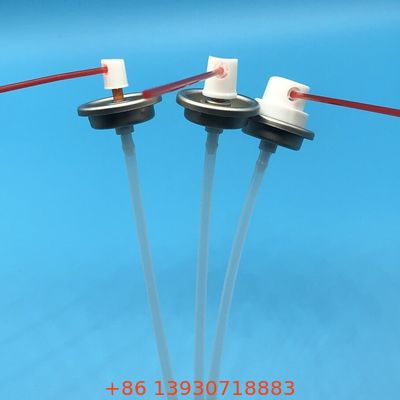 Katup semprot aerosol aliran terkonsentrasi bertekanan tinggi dengan konstruksi tahan kimia untuk pembersihan mesin 360 derajat