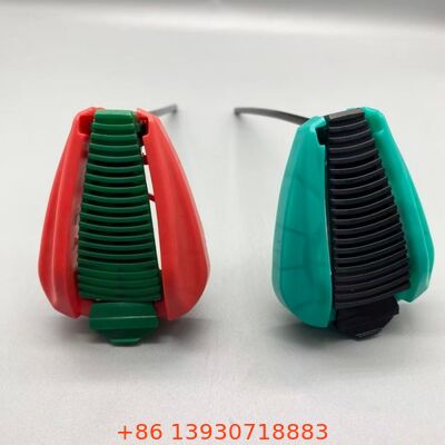 Aktuator pemicu lipatan berkinerja tinggi dengan mekanisme penguncian anti kebocoran, tabung ekstensi terintegrasi, dan nozzle semprotan beraksi ganda untuk produk perawatan aerosol